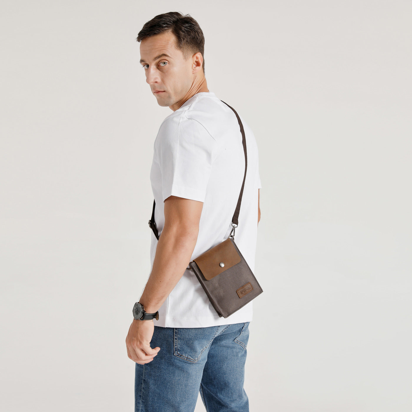 VAL - Pochette bandoulière en cuir véritable et toile enduite - Gris