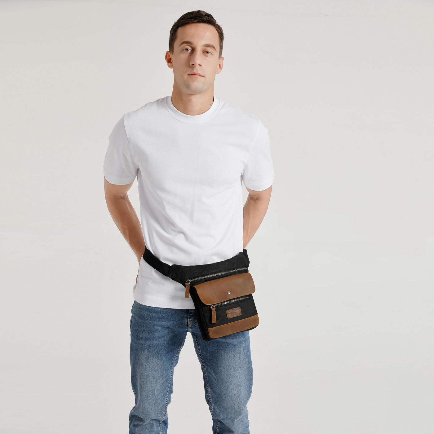 JEFF - Pochette banane en cuir véritable et toile enduite - Noir