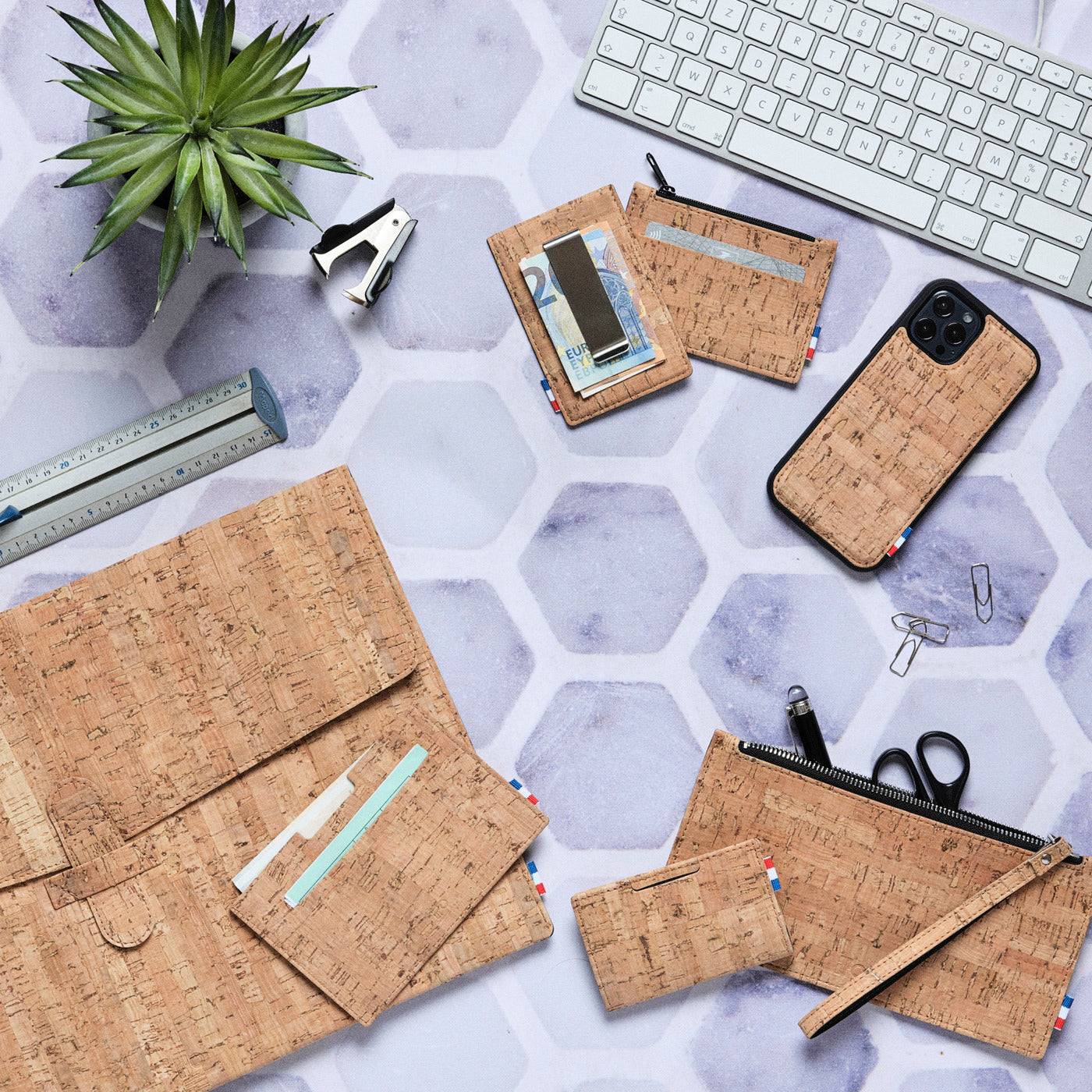 SAM - Coque iPhone 12 / 12 Pro en liège - Naturel