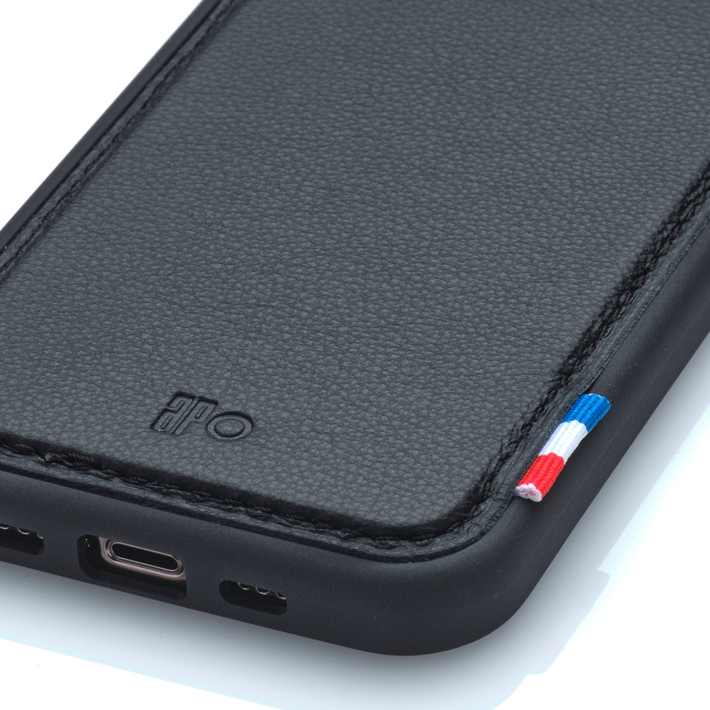 SAM - Coque iPhone 12 / 12 Pro en cuir grainé - noir