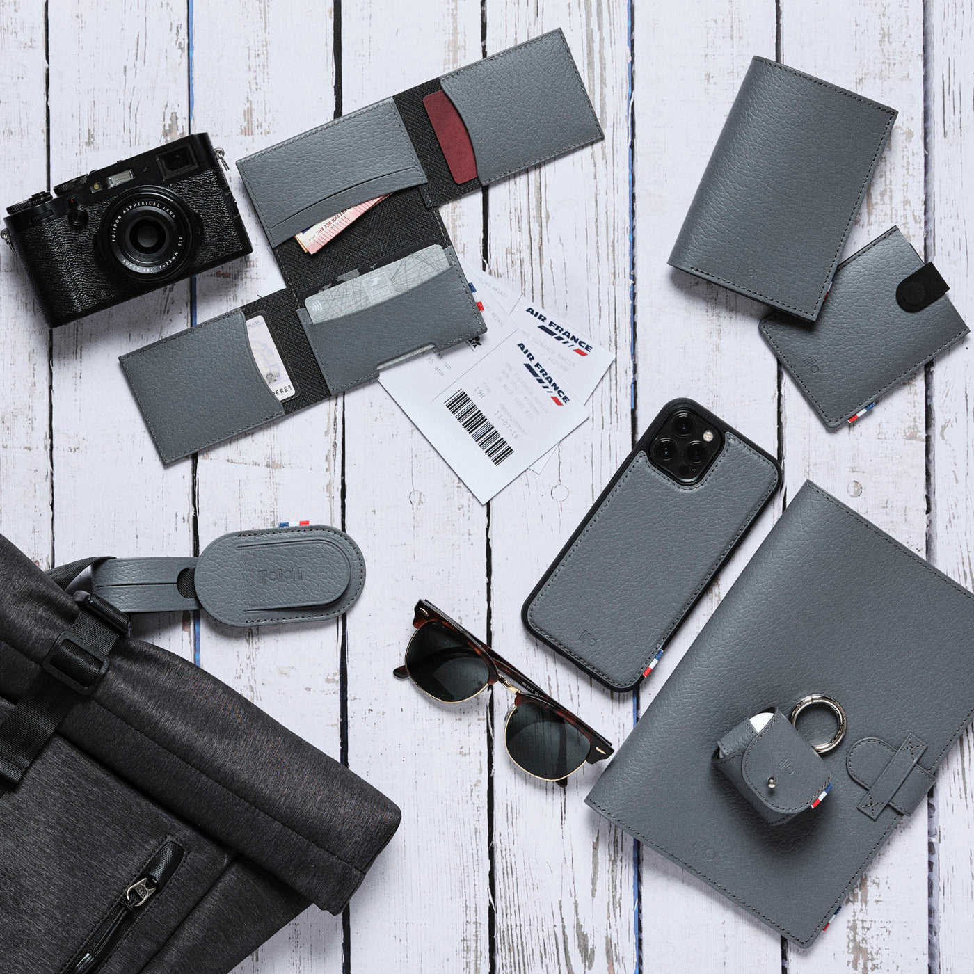SAM - Coque iPhone 12 Pro Max en cuir recyclé - Gris