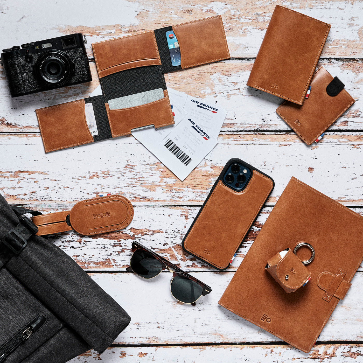 SAM - Coque iPhone 12 Pro Max en cuir patiné - Cognac