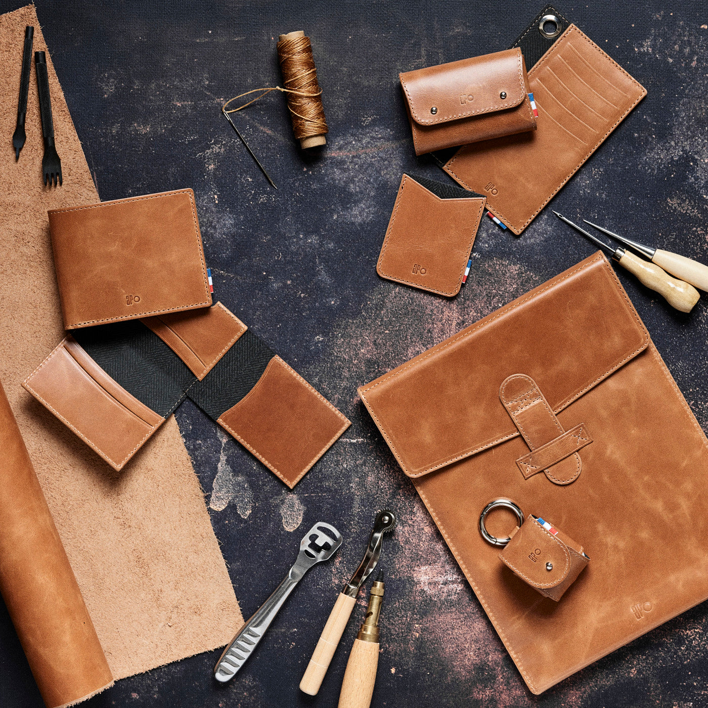 SEB - Porte-cartes folio 1 volet en cuir patiné - Cognac