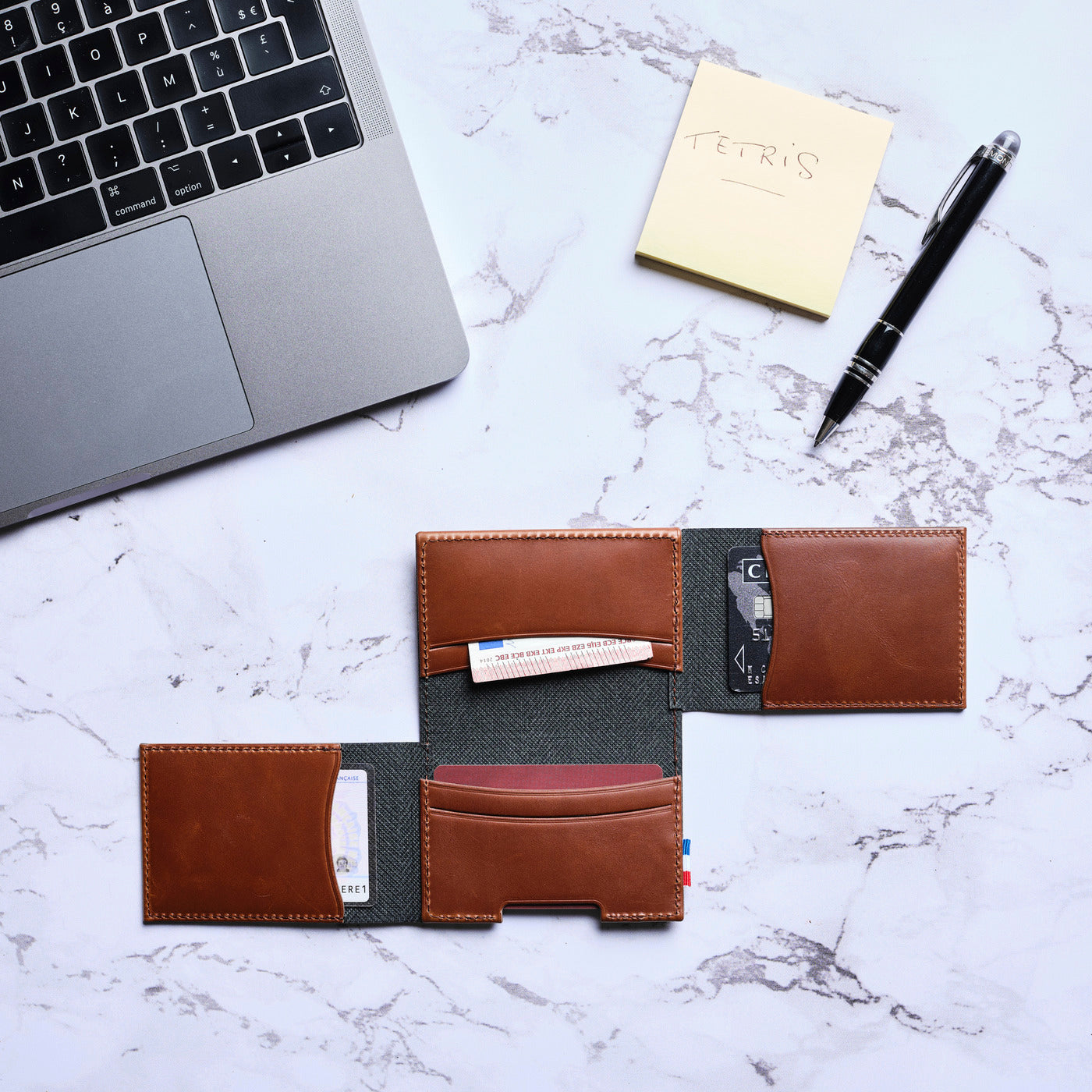 FRED - Porte-cartes folio 2 volets en cuir patiné - Chocolat