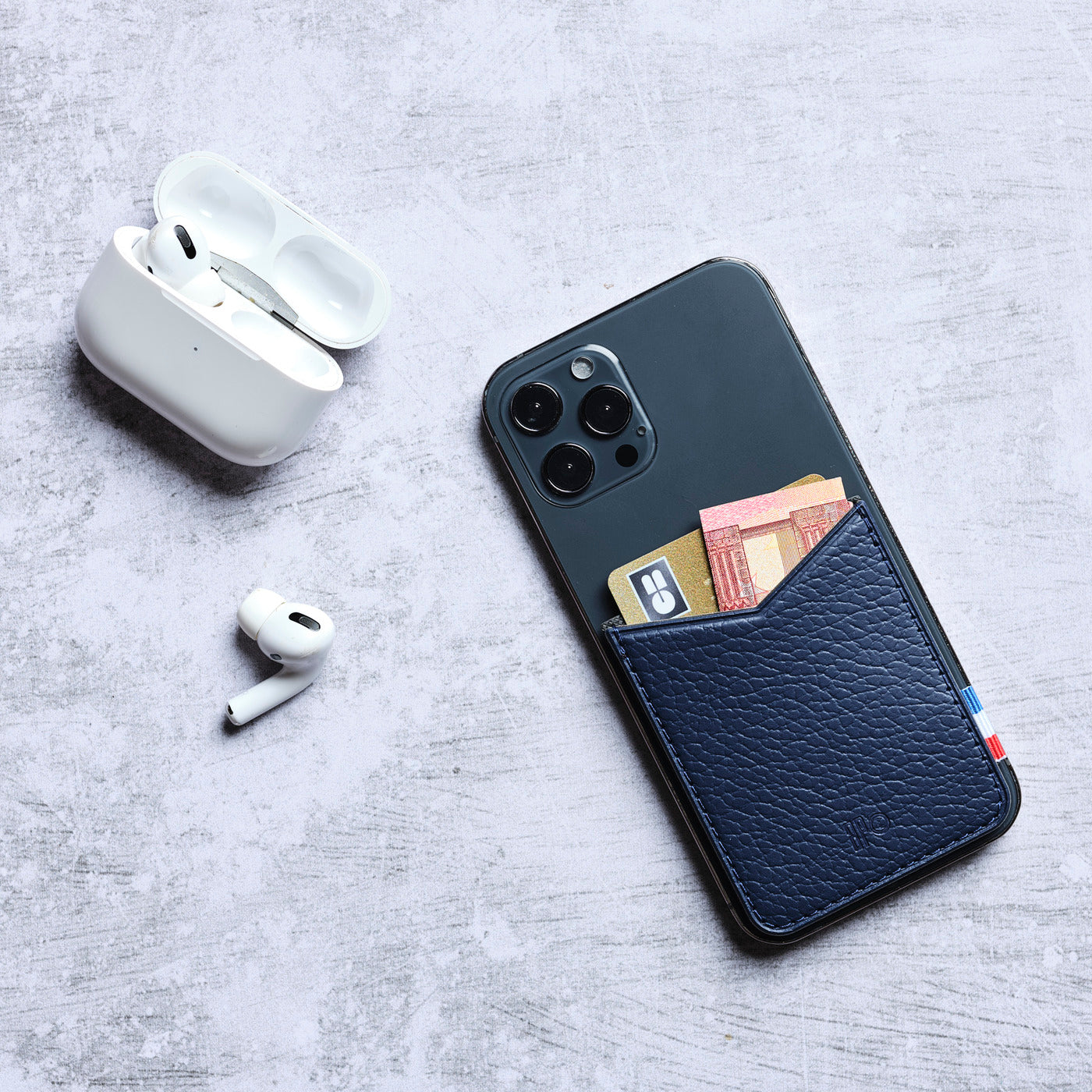RAPH - Porte-cartes adhésif pour smartphone en cuir recyclé - Bleu