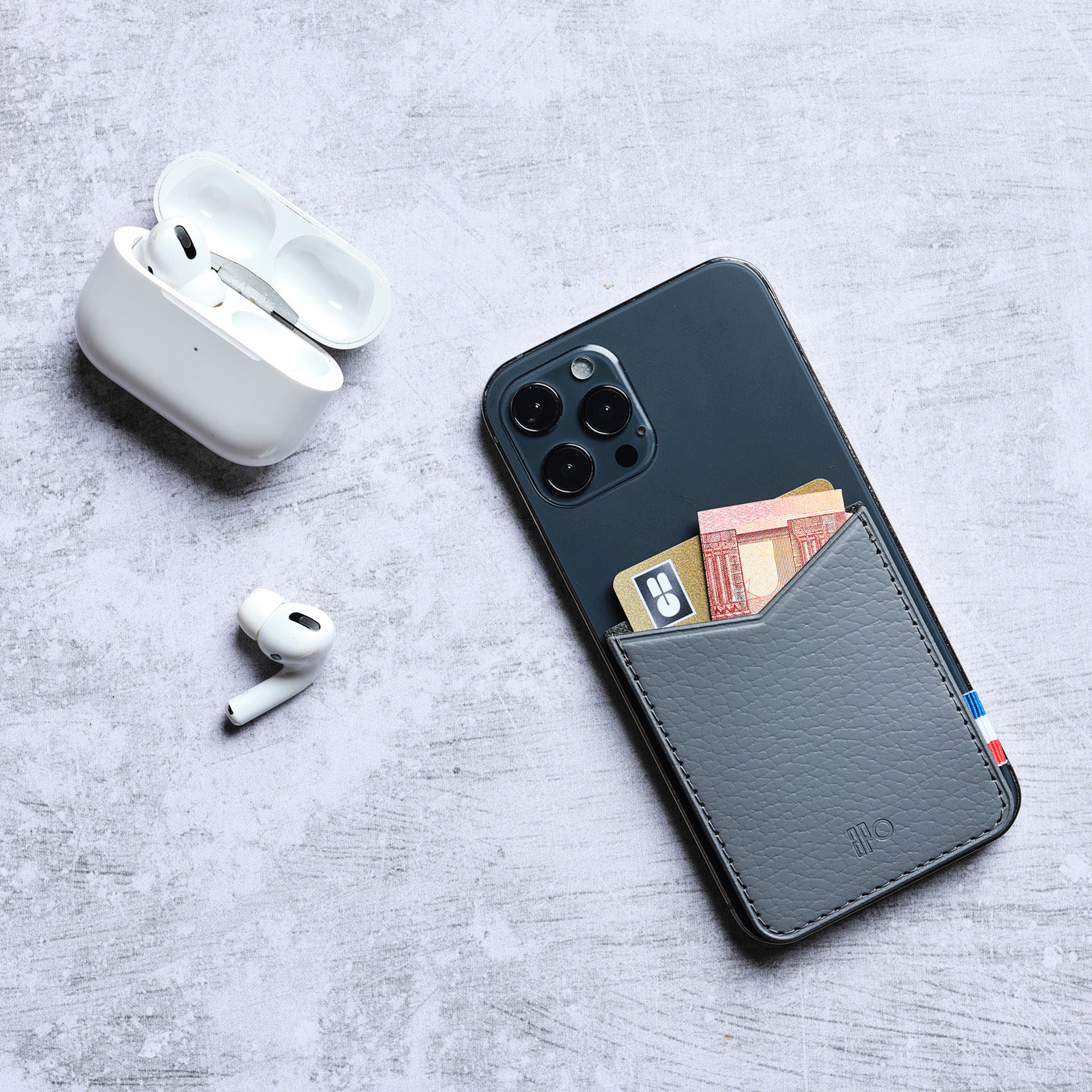 RAPH - Porte-cartes adhésif pour smartphone en cuir recyclé - Gris