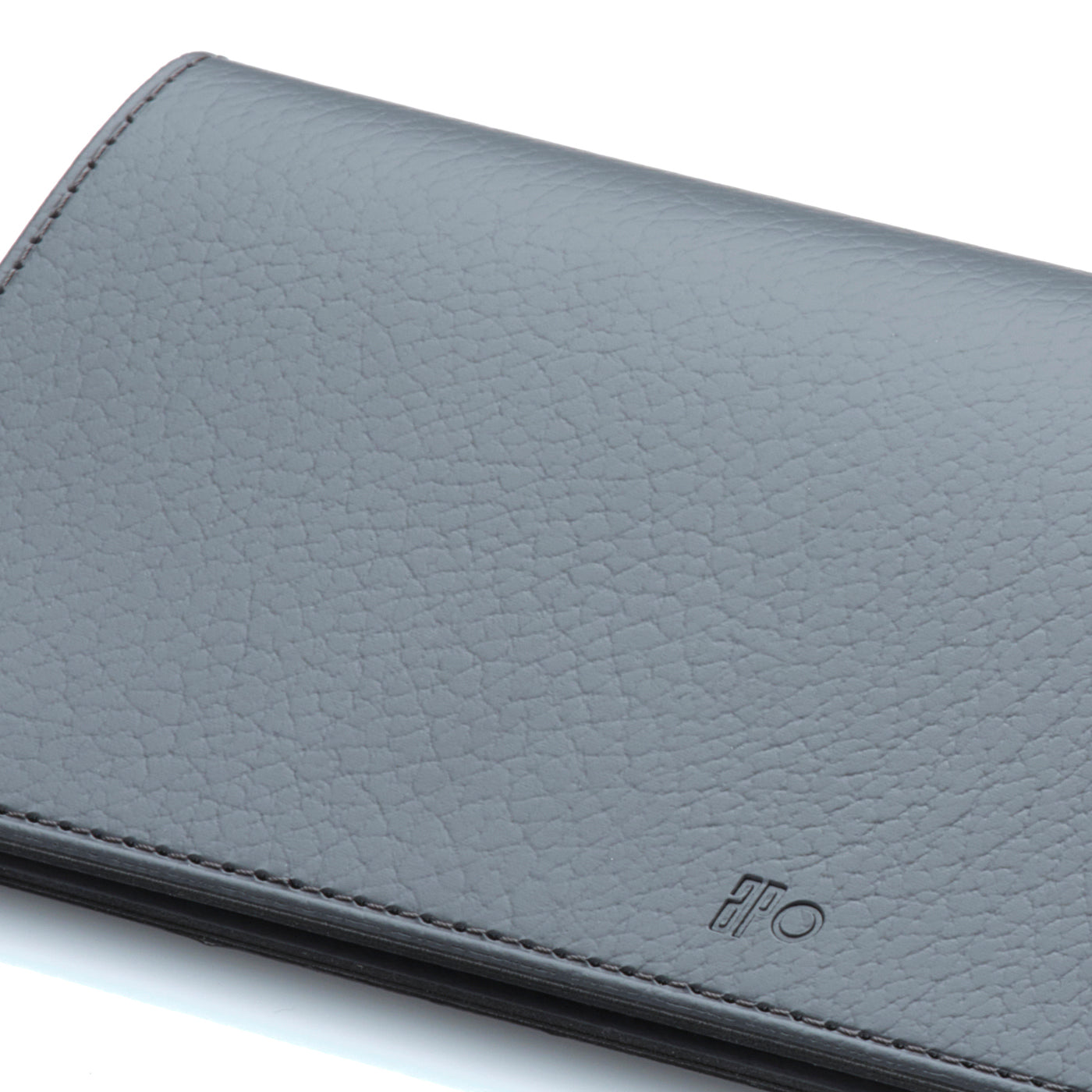VIC - Portefeuille de voyage et porte-chéquier en cuir recyclé - Gris