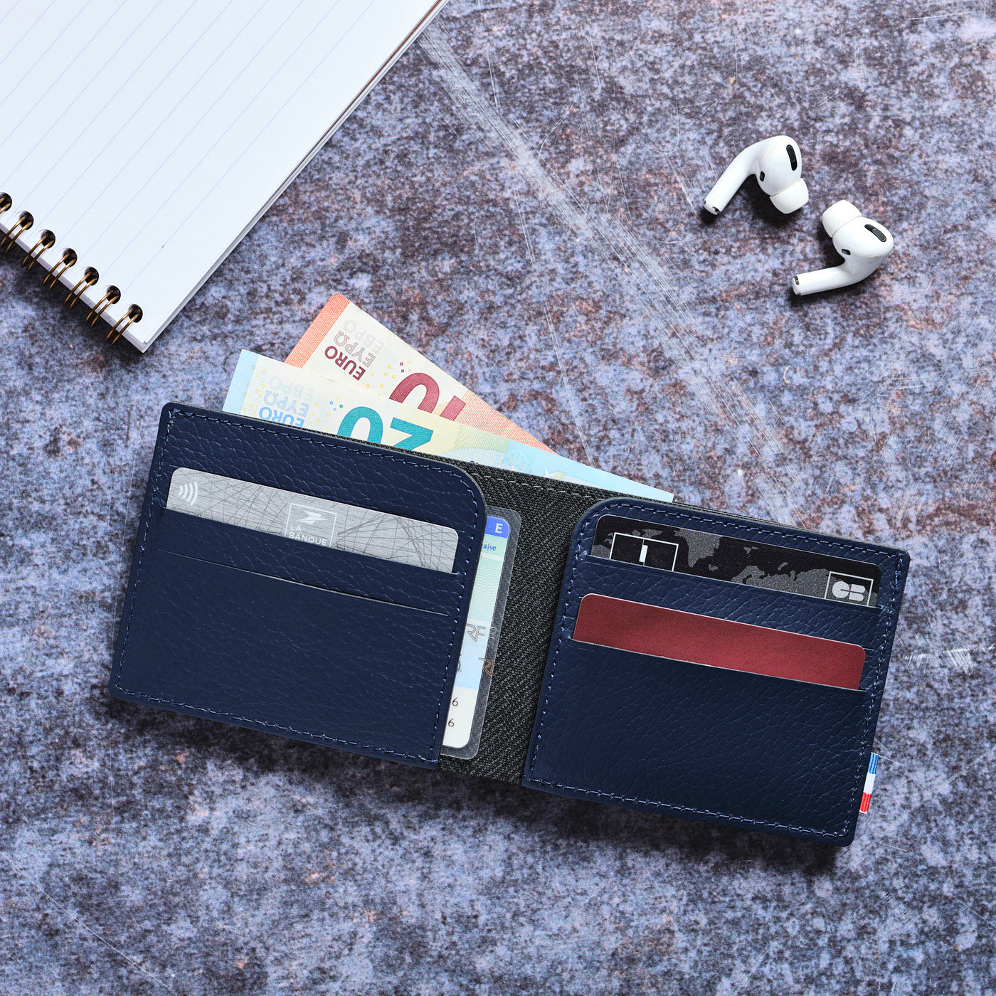 LÉO - Portefeuille horizontal en cuir recyclé - Bleu