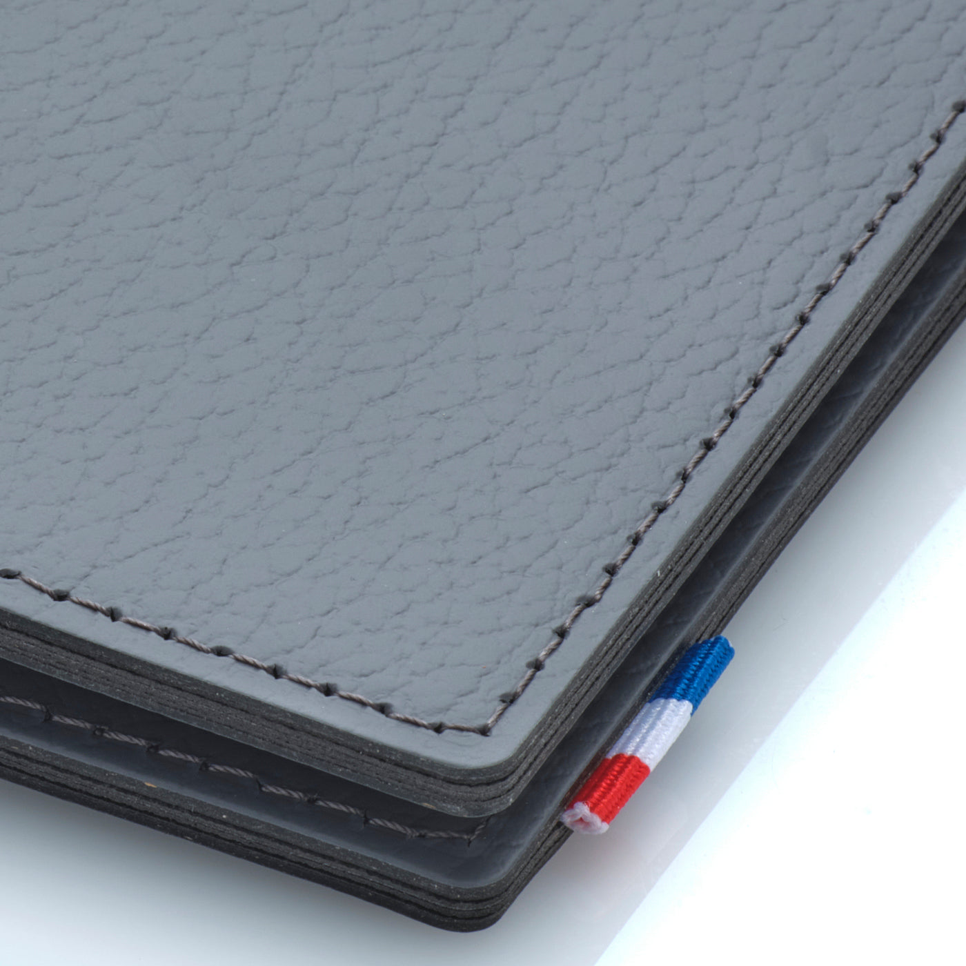 LÉO - Portefeuille horizontal en cuir recyclé - Gris