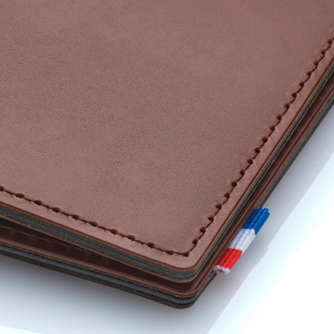 LÉO - Portefeuille horizontal en cuir patiné - Chocolat