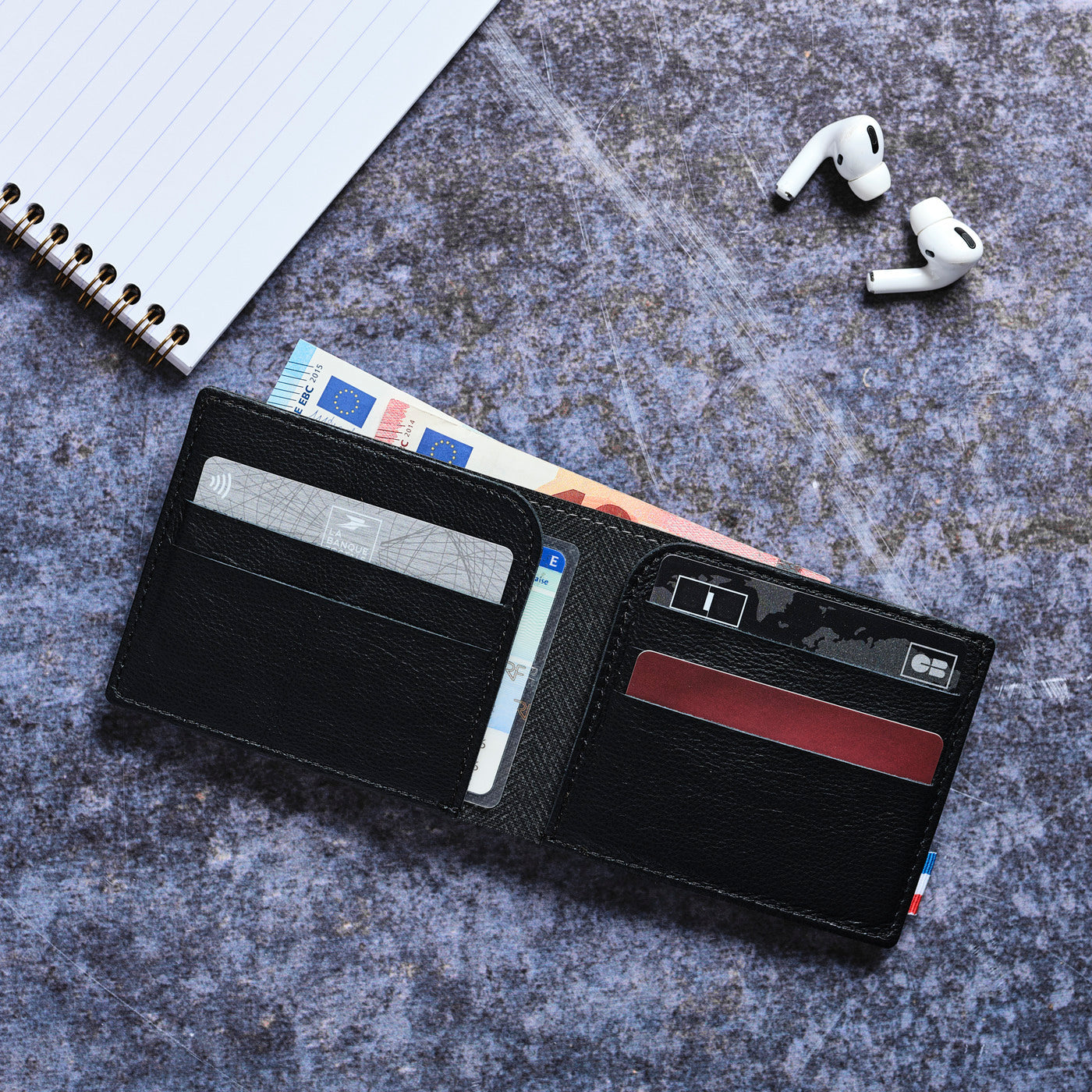 LÉO - Portefeuille horizontal en cuir grainé - noir