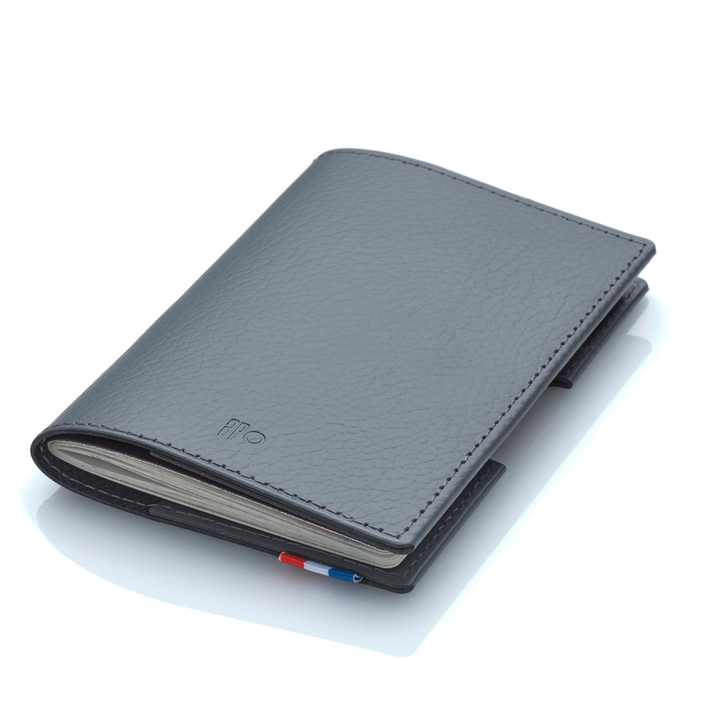 FAB - Porte-passeport en cuir recyclé - Gris