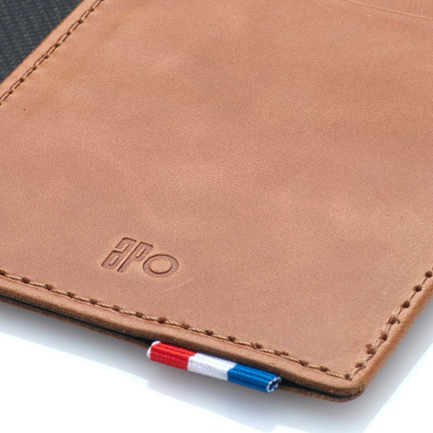 JOCE - Porte-cartes vertical à poche en cuir patiné - Cognac