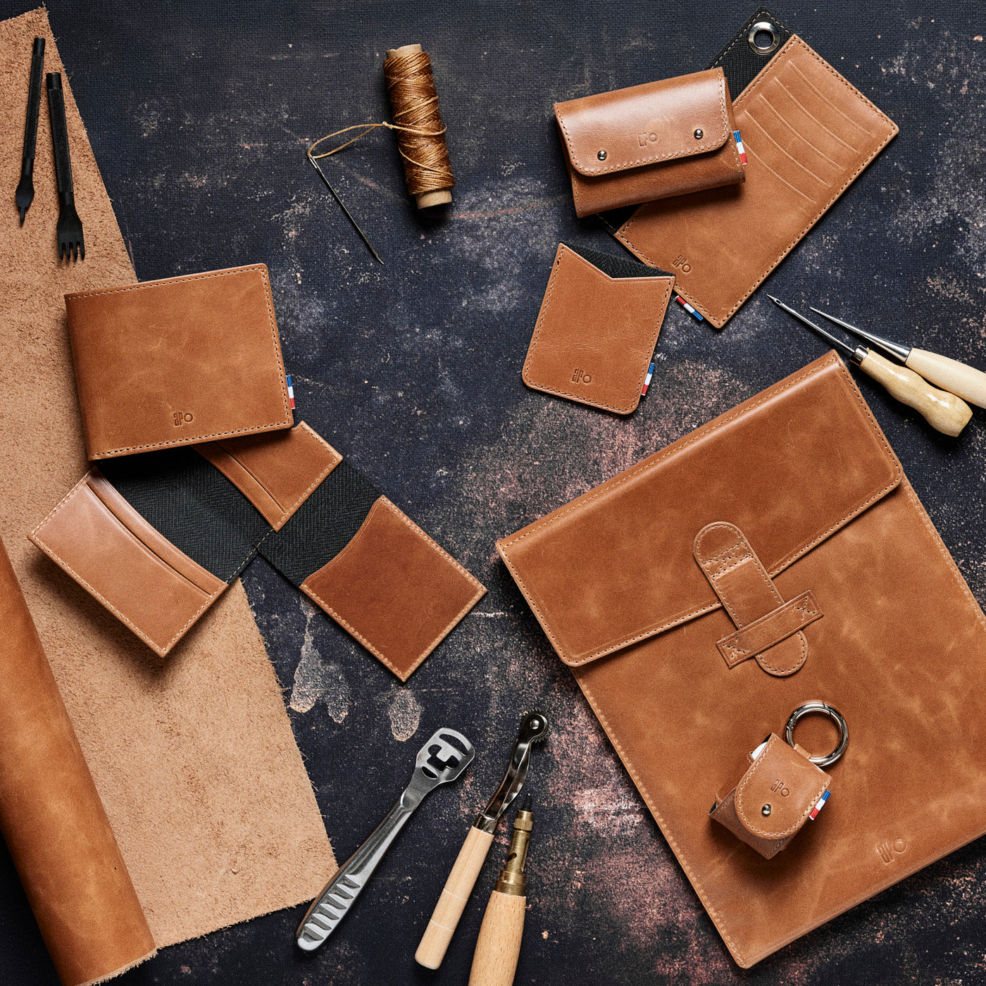 JEREM - Porte-monnaie et porte-cartes grande contenance en cuir patiné - Cognac