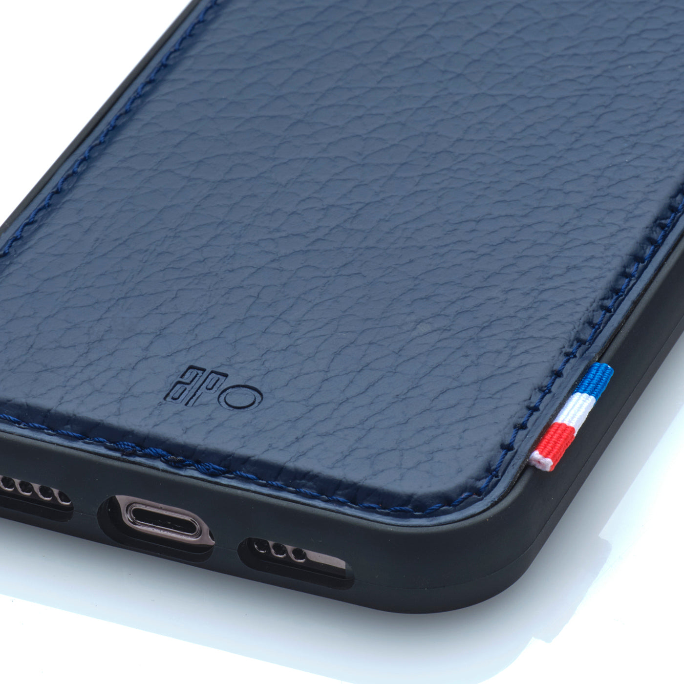 SAM - Coque iPhone 12 / 12 Pro en cuir recyclé - Bleu