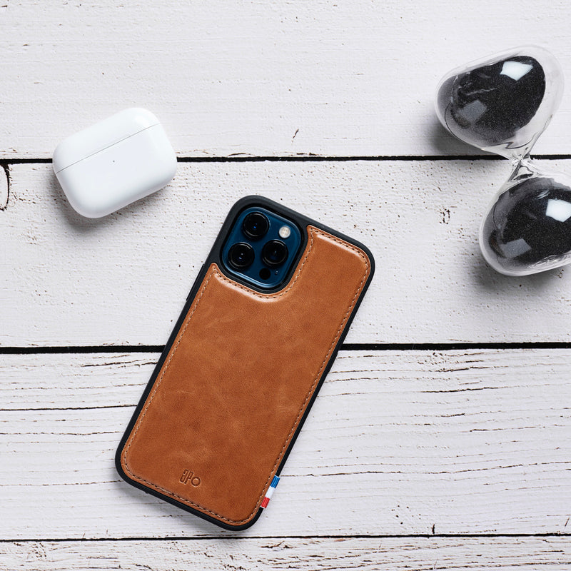 SAM - Coque iPhone 12 Pro Max en cuir patiné - Cognac