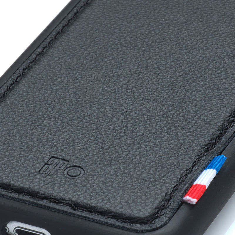 SAM - Coque iPhone SE / 8 / 7 / 6S / 6 en cuir grainé - noir