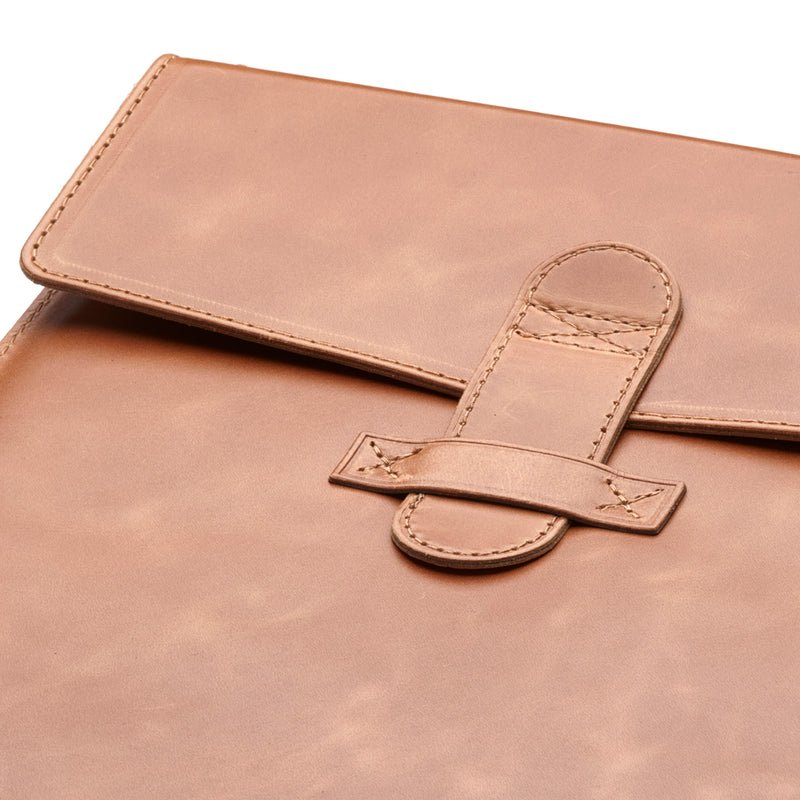 MICH - Housse iPad Air 10,9" / Pro 11" en cuir patiné - Cognac