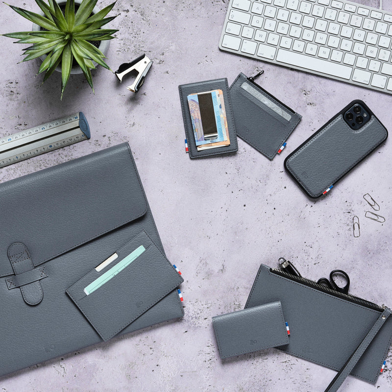 PAT - Porte-cartes folio en cuir recyclé - Gris
